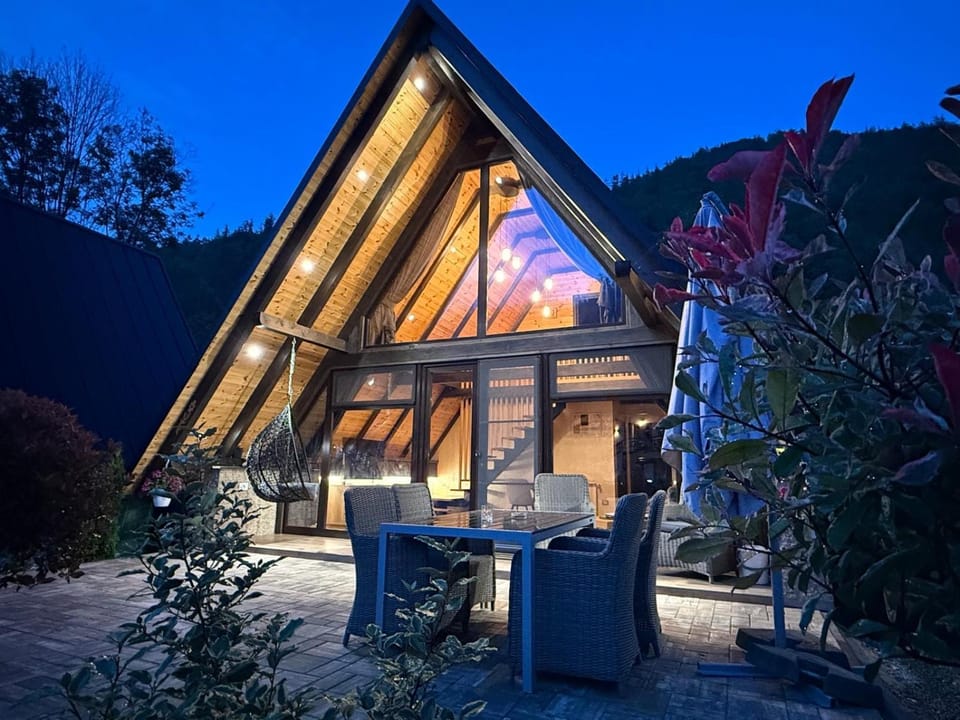 A-frame Cernat House in Cluj County
