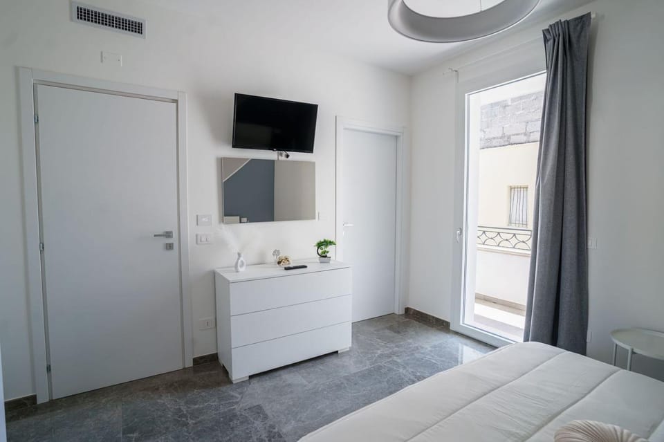 White & Grey Bed and Breakfast in Apulia