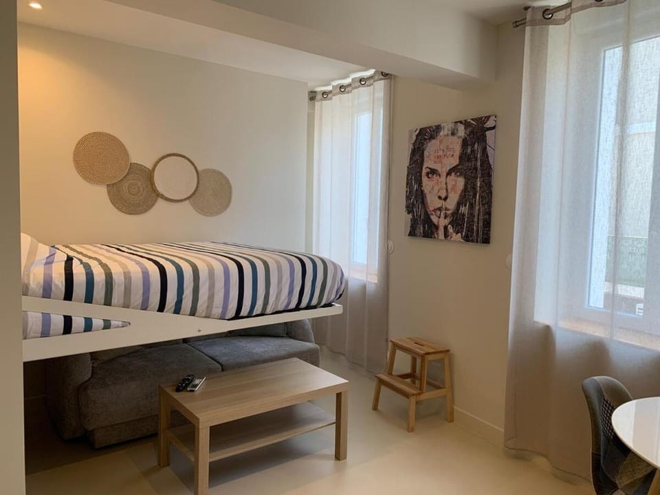 Studio Gili Meno Apartment in Narbonne