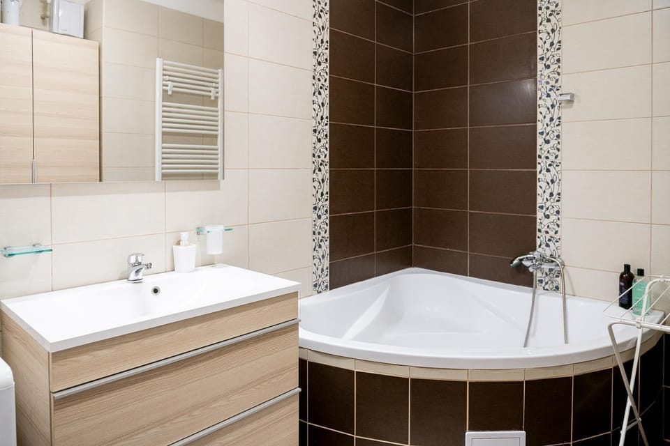 White City Apartman- with free garage Apartment in Slovakia
