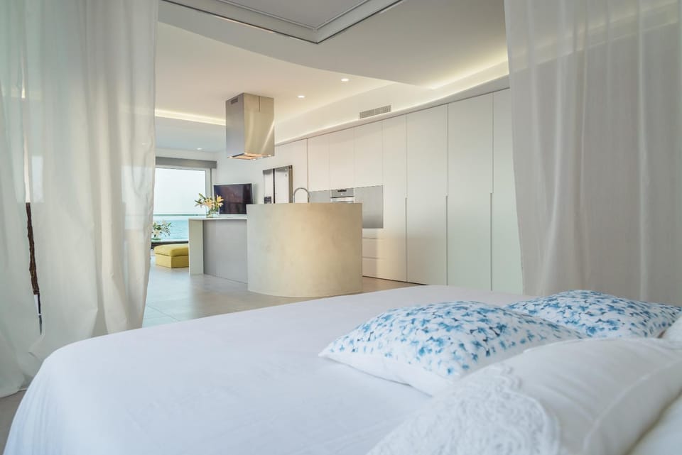 Bedroom, Sea view