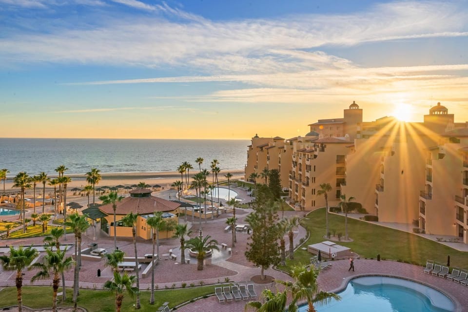 Princesa 3BR 2BA OV Penthouse- 502D House in Rocky Point