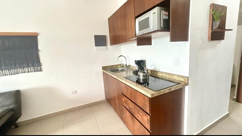 Hermoso estudio minimalista a 10 minutos del mar Apartment in Playa del Carmen