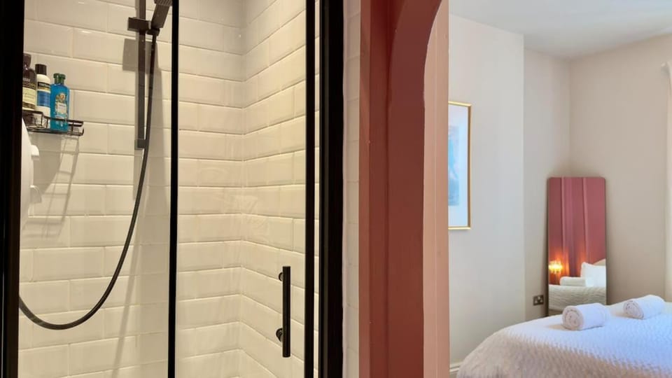 2 Bedroom Apartment near Buckingham Palace Apartment in City of Westminster