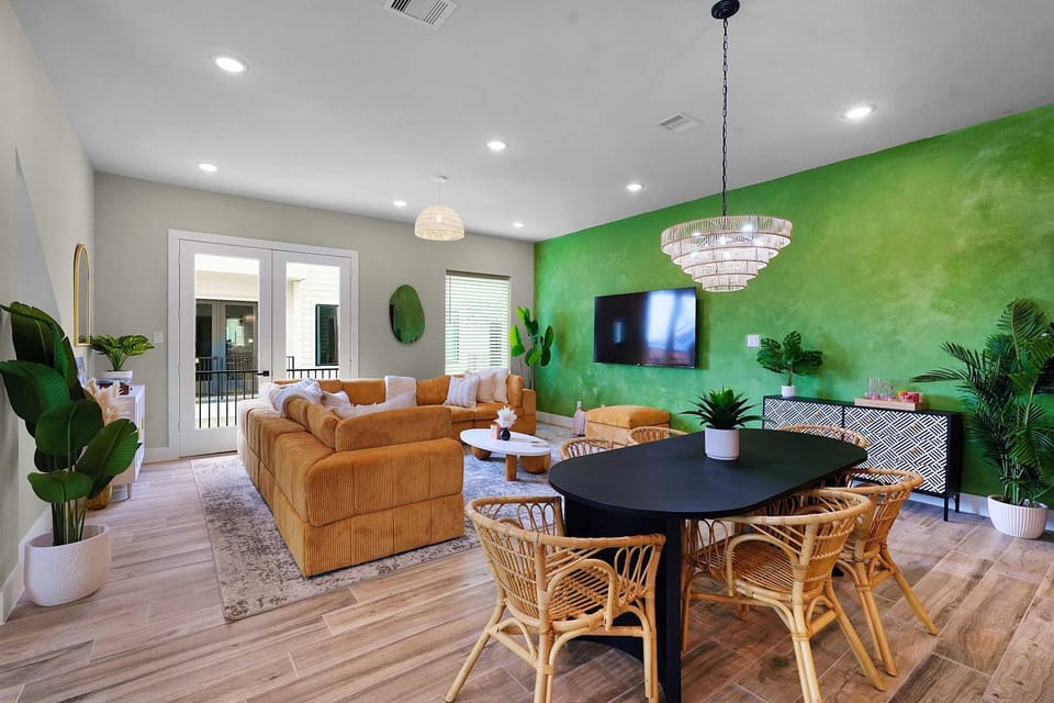 Houston Heights Boho Getaway Near Downtown House in Houston