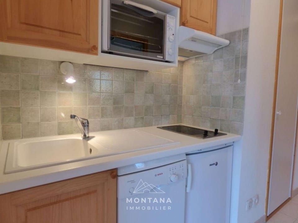 Charmant studio avec cabine - 4 pers - St Jean de Sixt - FR-1-458-223 Cabin in La Clusaz