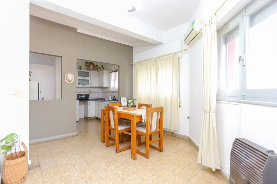 Dpto 4 de ENERO I con cochera- Santa Fe Apartment in Santa Fe