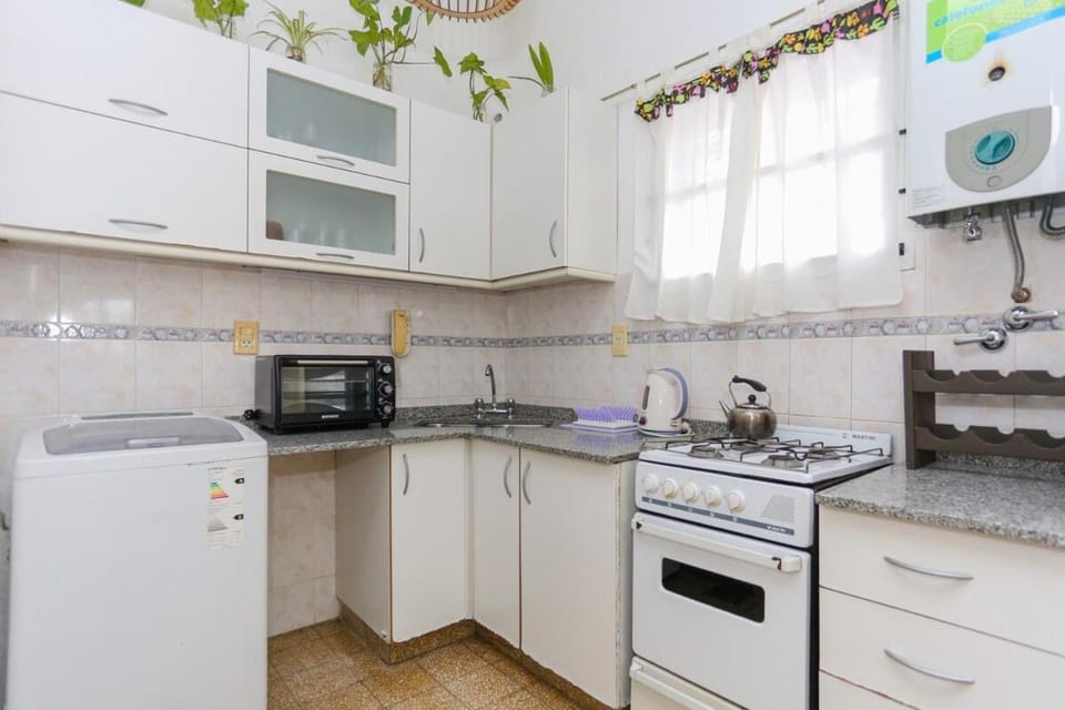 Dpto 4 de ENERO I con cochera- Santa Fe Apartment in Santa Fe