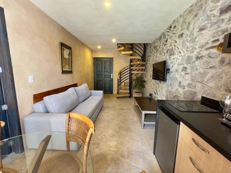 Communal lounge/ TV room, Living room