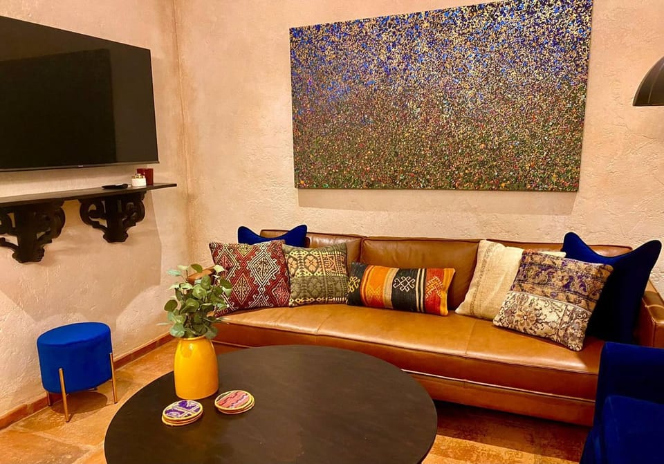 Communal lounge/ TV room, Living room