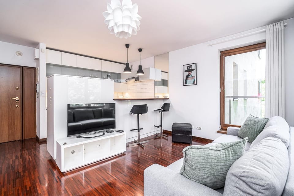 TV and multimedia, Kitchen or kitchenette, Living room