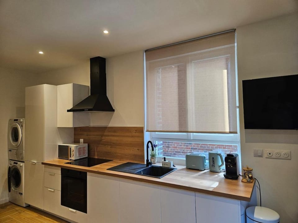 Le 325 Appartement de qualité avec terrasse Apartment in Béthune