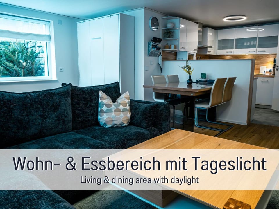 Bed, Living room, Dining area, kitchen