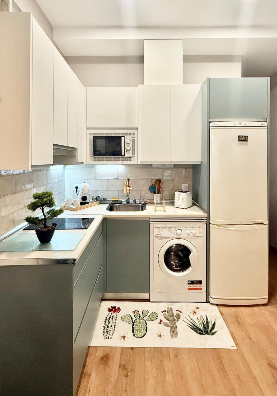 Urban design at Cuatro Caminos, Bernabeu, Madrid Apartment in Madrid