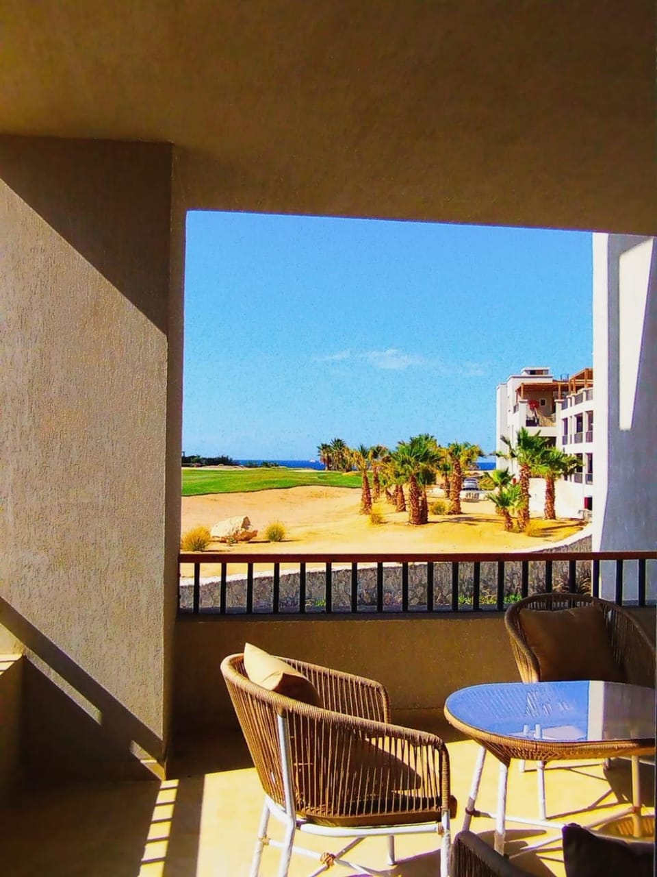 Breeze, Golf & Sea, 2 BR Luxury Apt with Terrace, Somabay Apartment in Red Sea Governorate