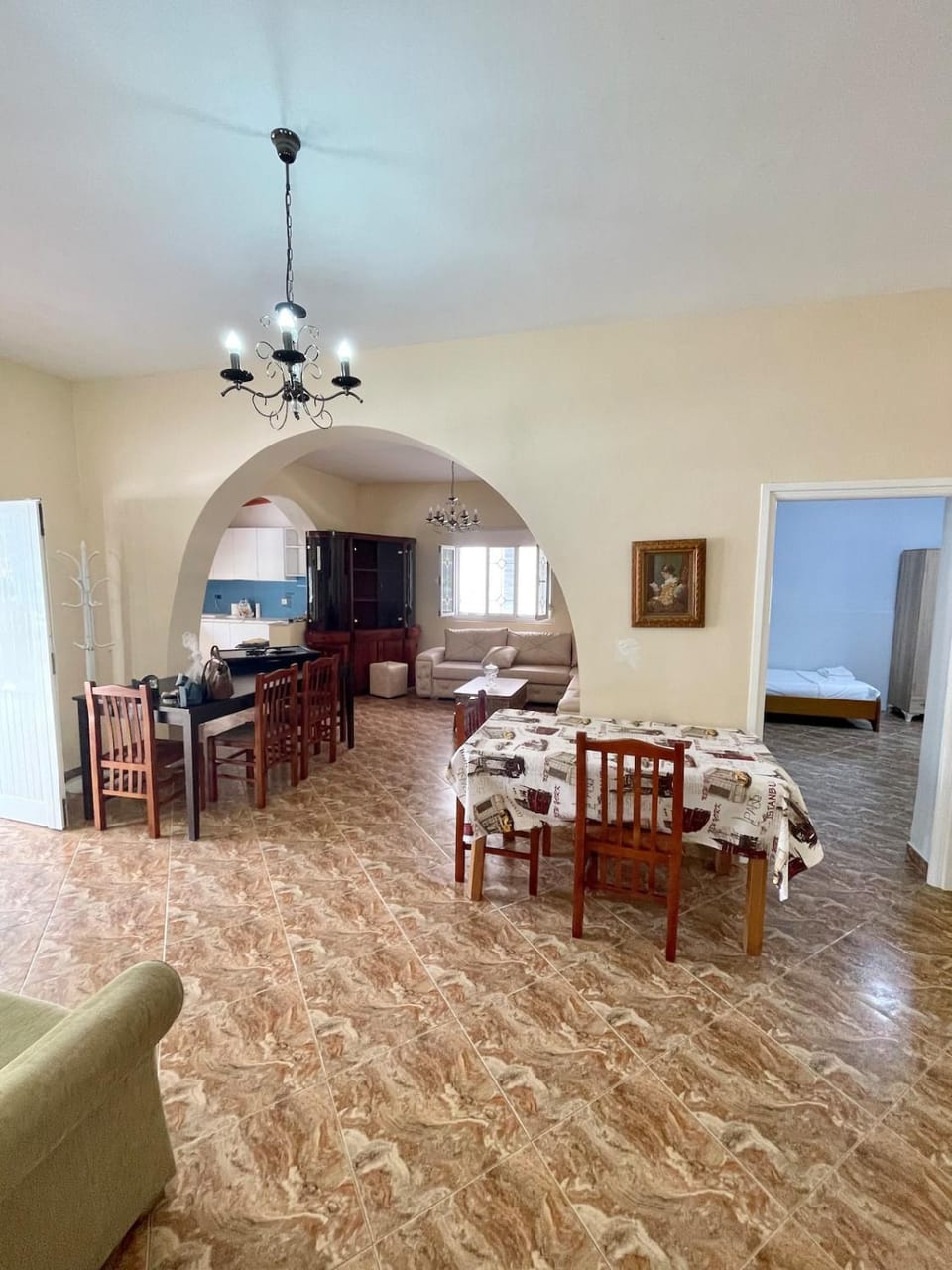 Living room, Seating area, Dining area