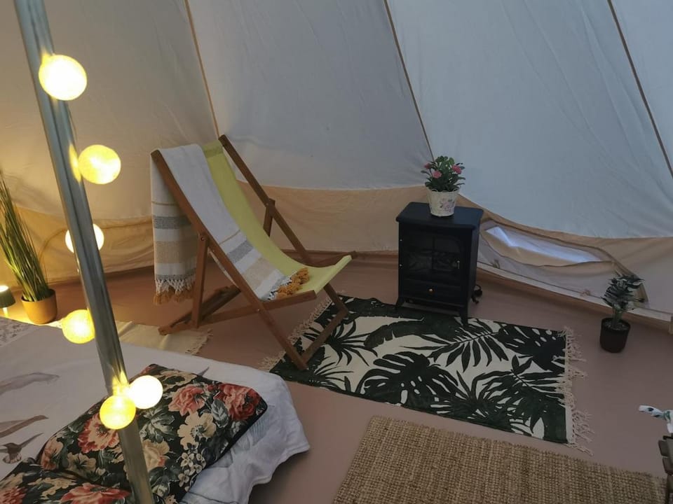 Hope Mountain Escape Poland, Awesome Glamping Tent House in Lesser Poland Voivodeship