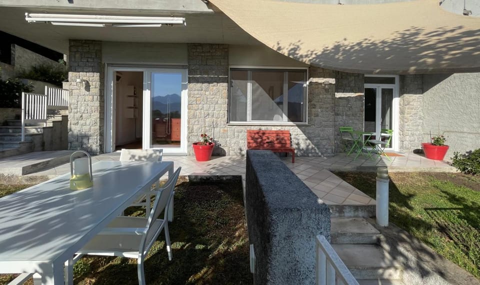 Property building, Garden