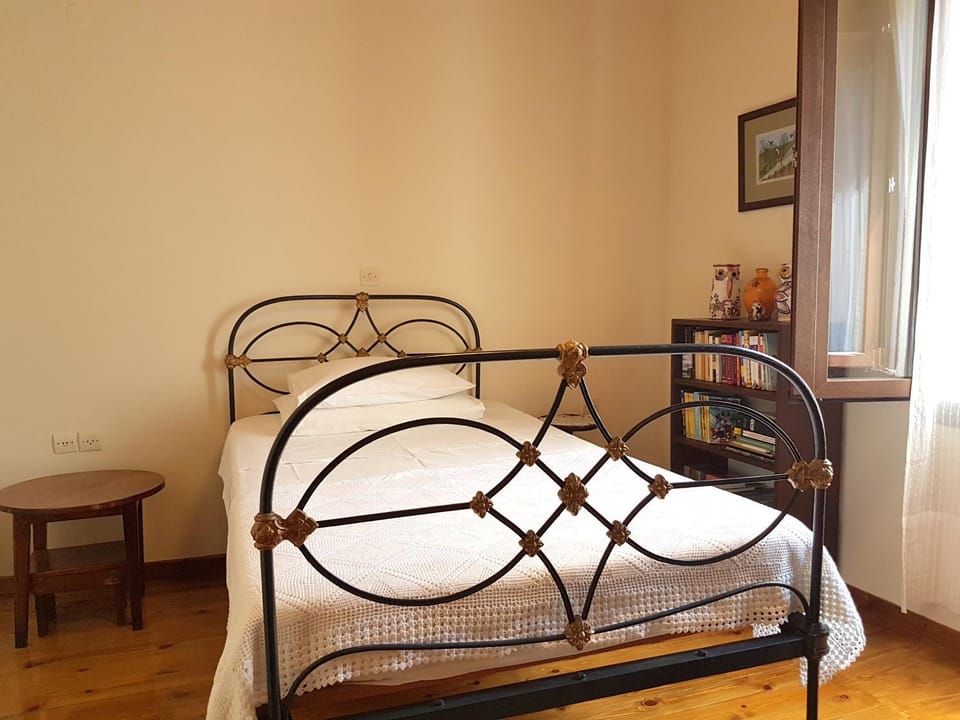 Villa Petri House in Decentralized Administration of the Aegean