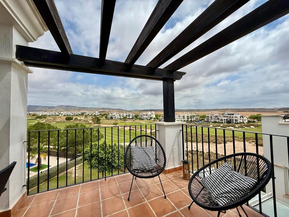 Natural landscape, View (from property/room), Balcony/Terrace