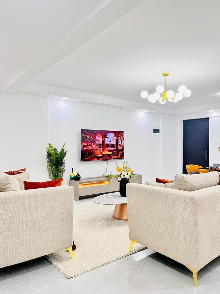 The best beautifully furnished apartments in kilimani near yaya center ,close proximity to major shopping malls ,restaurants with luxurious modern facilities Apartment in Nairobi