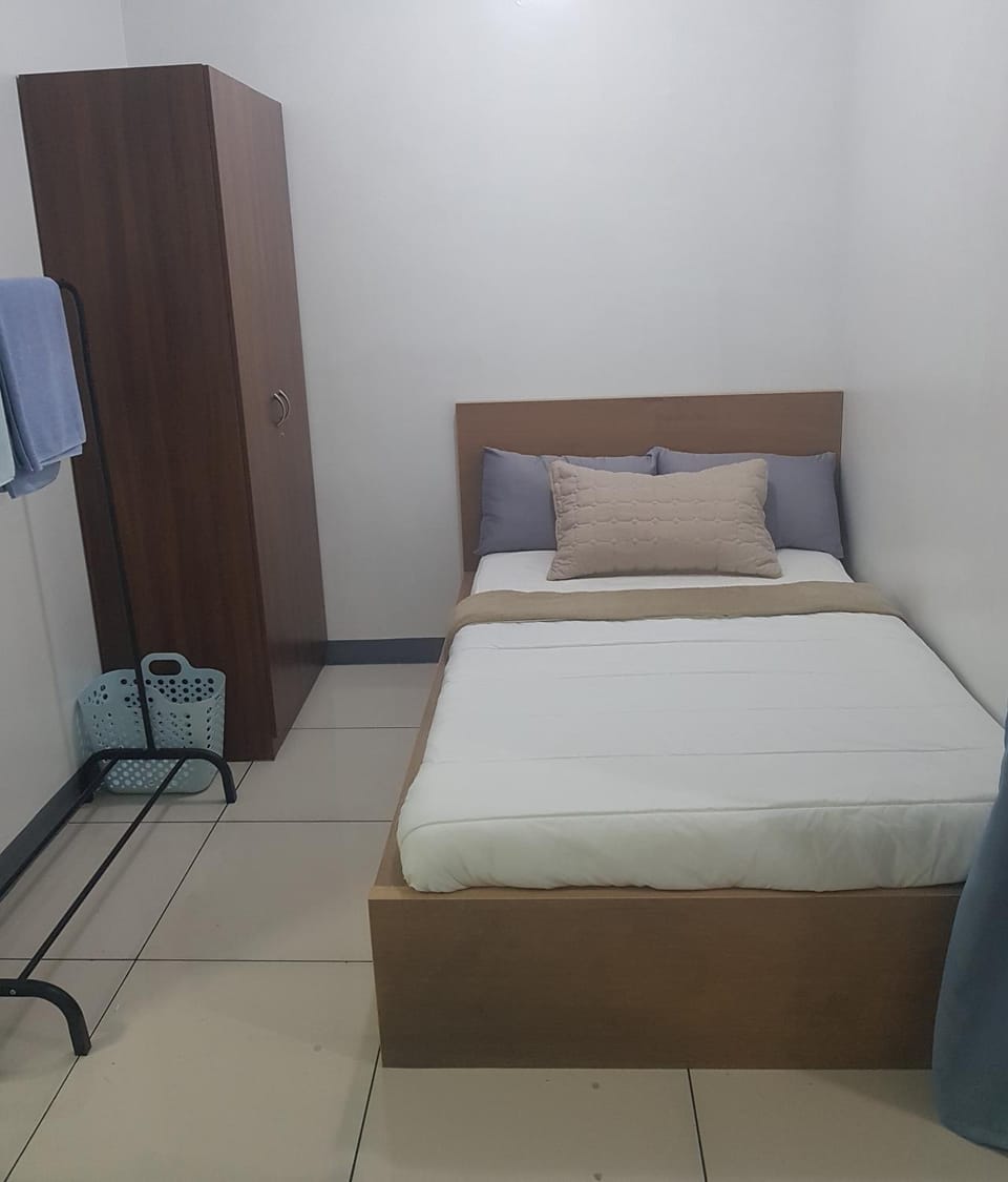Cozy Coast Residences Pasay Apartment in Pasay