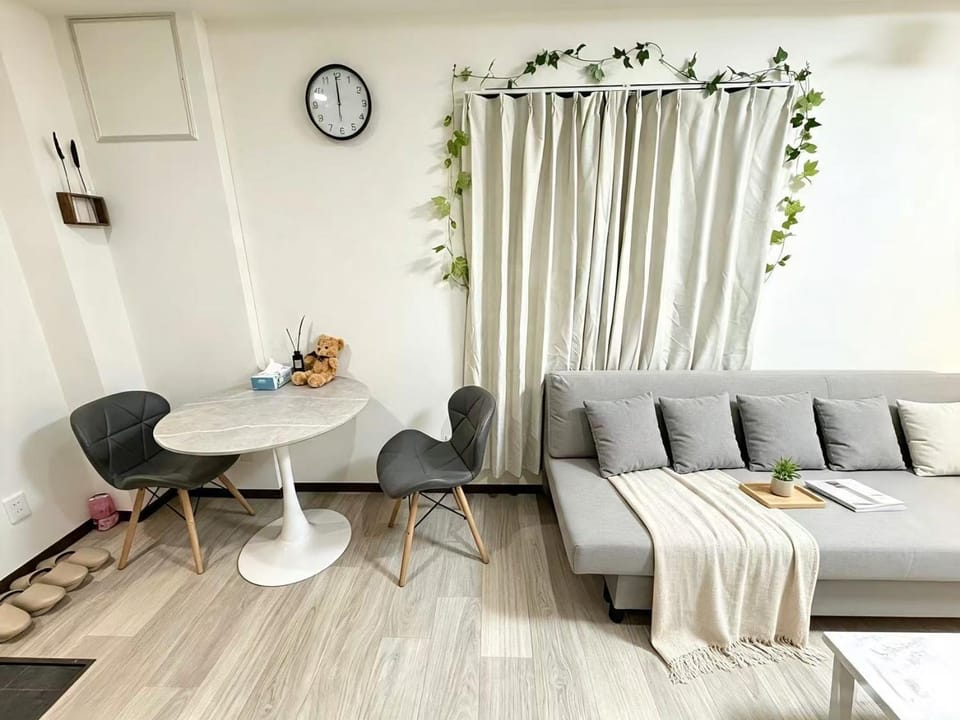 上野 C r y s t a l A01 Apartment in Japan