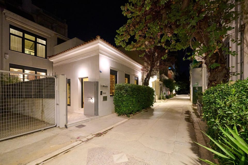 Property building, Property logo or sign