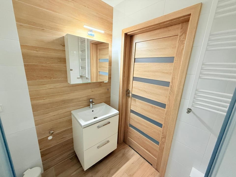 Wygodny Apartament Apartment in Lower Silesian Voivodeship