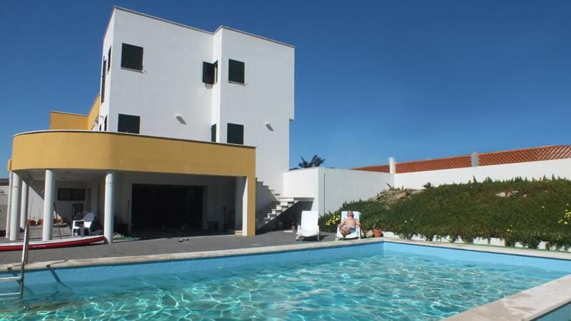 Beachhaus Slide Bed and Breakfast in Aveiro District, Portugal