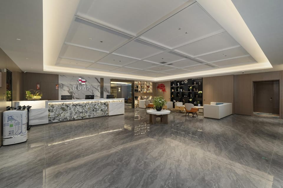 Lobby or reception, Lobby or reception, Seating area