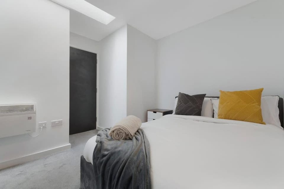 New 2BR in Kinetic, Talbot Road Apartment in Stretford