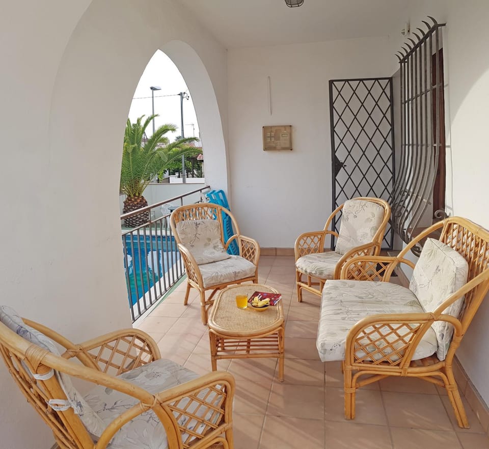Patio, Balcony/Terrace