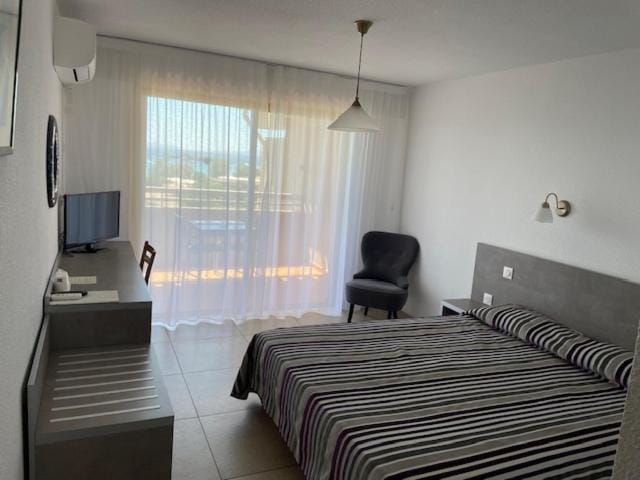 Hôtel Tamaris Hotel in Le Lavandou