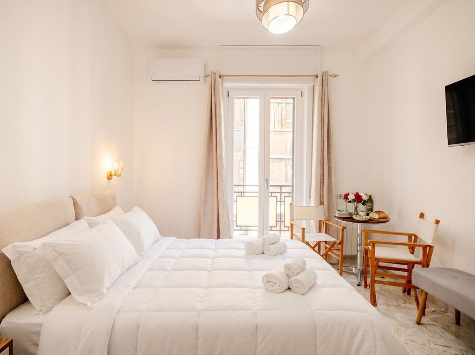 AuGuStea Urban Studio Apartment in Bari
