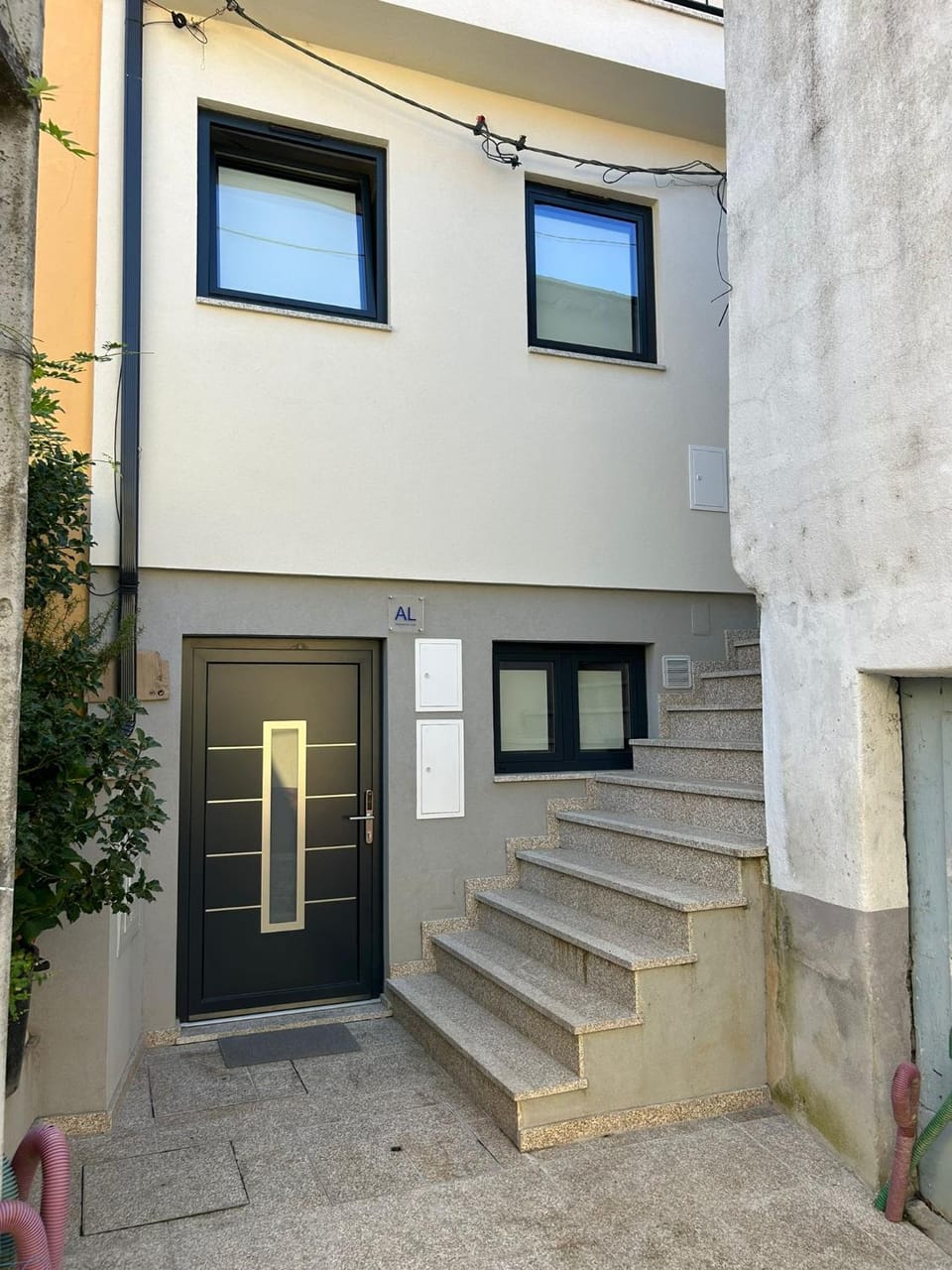 Property building, Facade/entrance