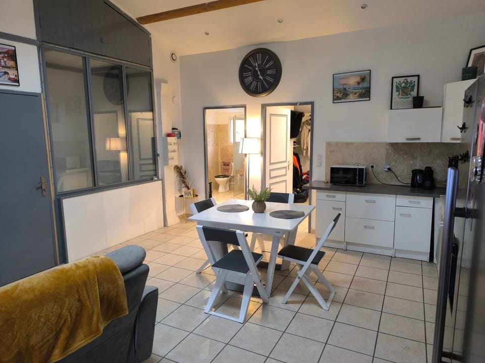 Appartement provençal Apartment in Vedène