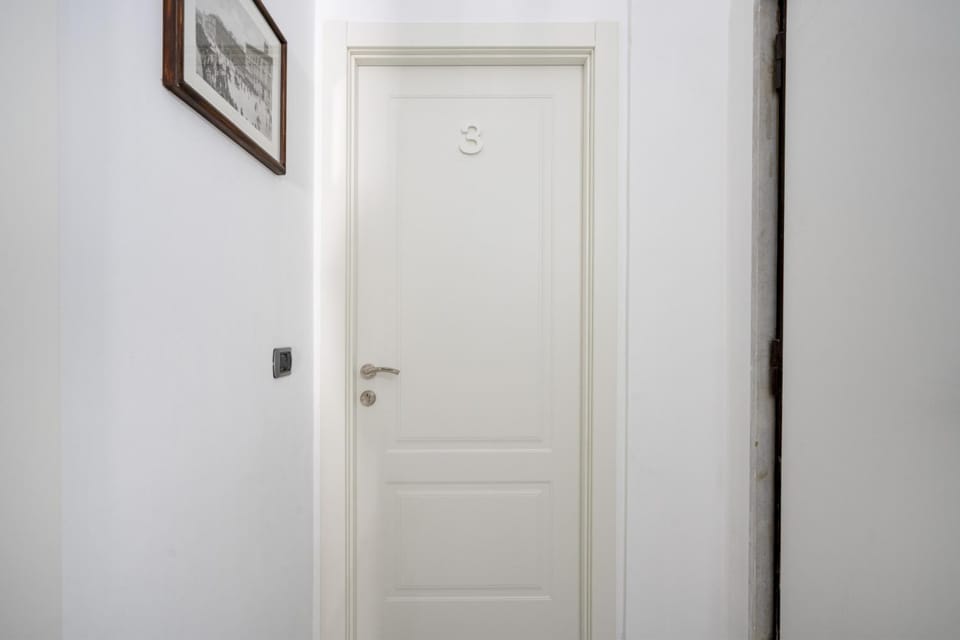 AuGuStea City Stay Apartment in Bari