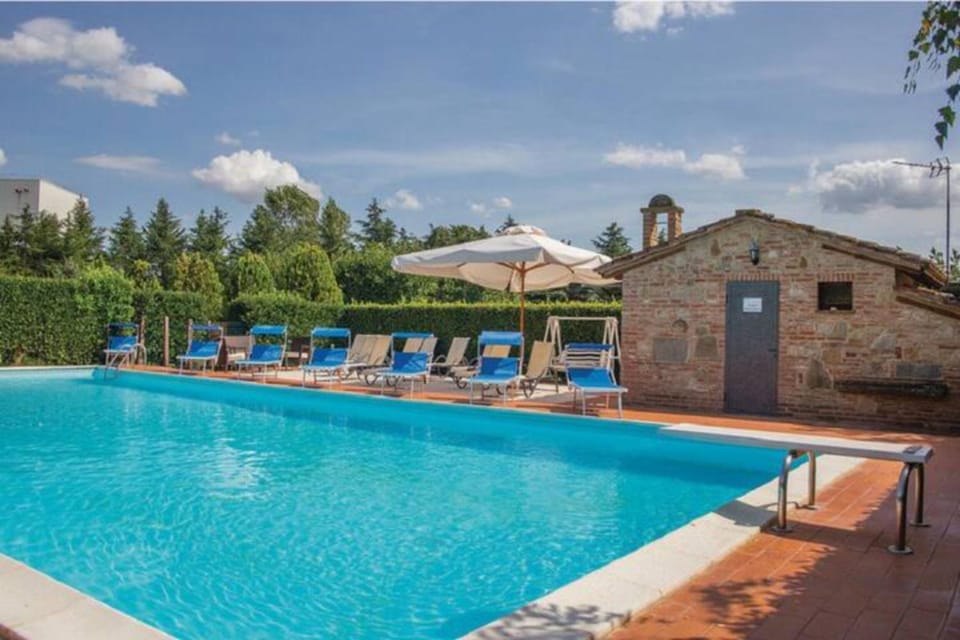 Spring, Summer, Autumn, Swimming pool