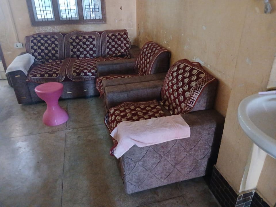 Saroj Home stay Vacation rental in Uttar Pradesh