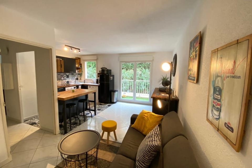 Beautiful apartment on the heights of Nice - Parking Apartment in Nice