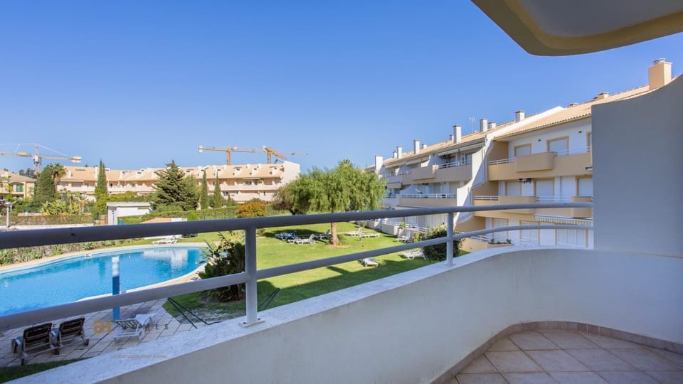 Greice Homes - T2 - JV - Vilamoura Centre Apartment in Quarteira