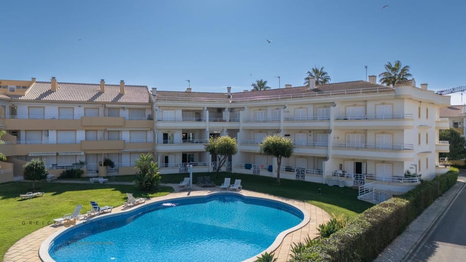 Greice Homes - T2 - JV - Vilamoura Centre Apartment in Quarteira