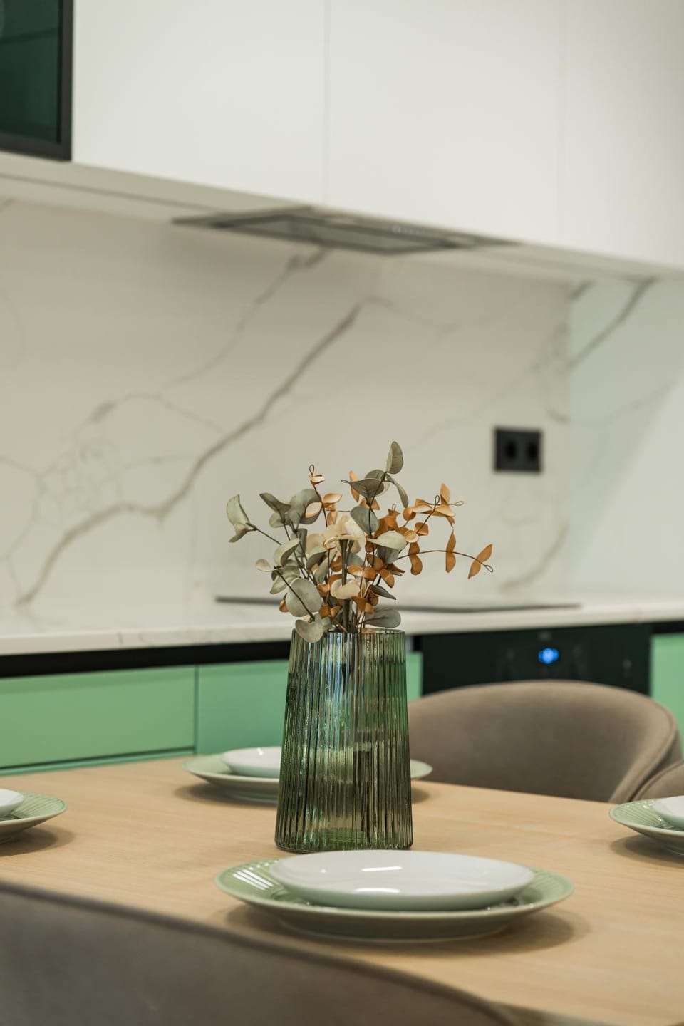 Kitchen or kitchenette, Decorative detail, Dining area