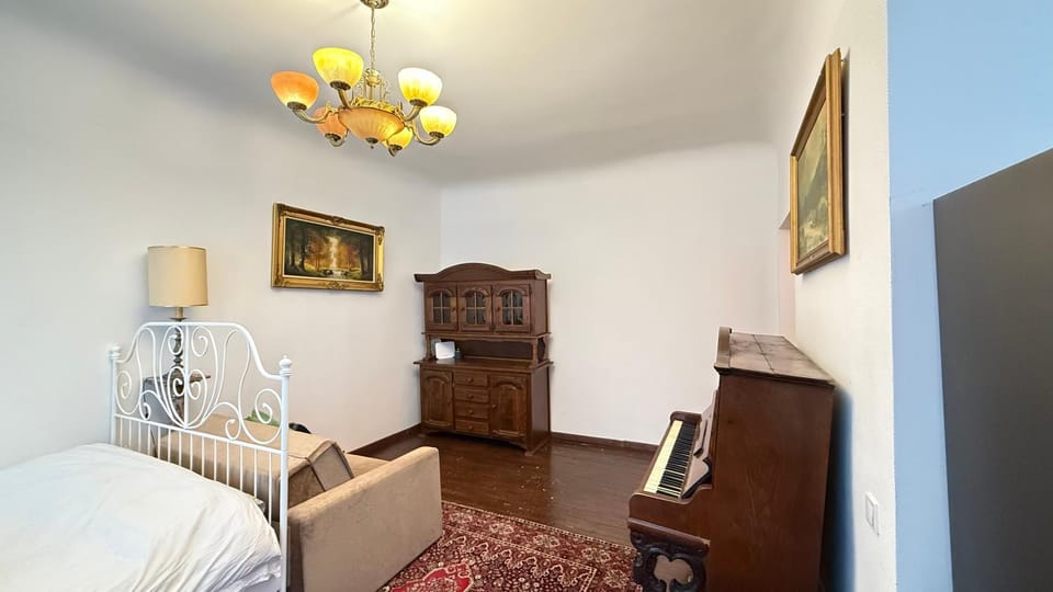 Antique Elegance Apartment in Heart of Riga Apartment in Riga