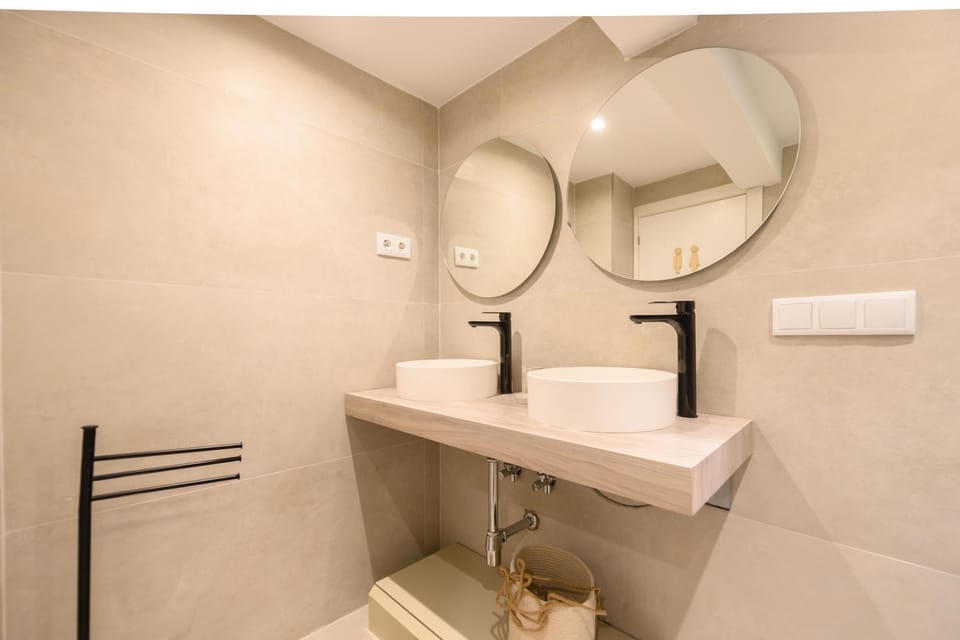 PVB40 - Loft creativo con barra y estilo único moderno Apartment in Madrid
