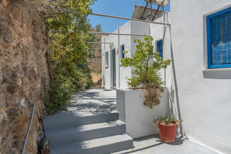 Evangelos Politis Rooms Kea Bed and Breakfast in Kea-Kythnos