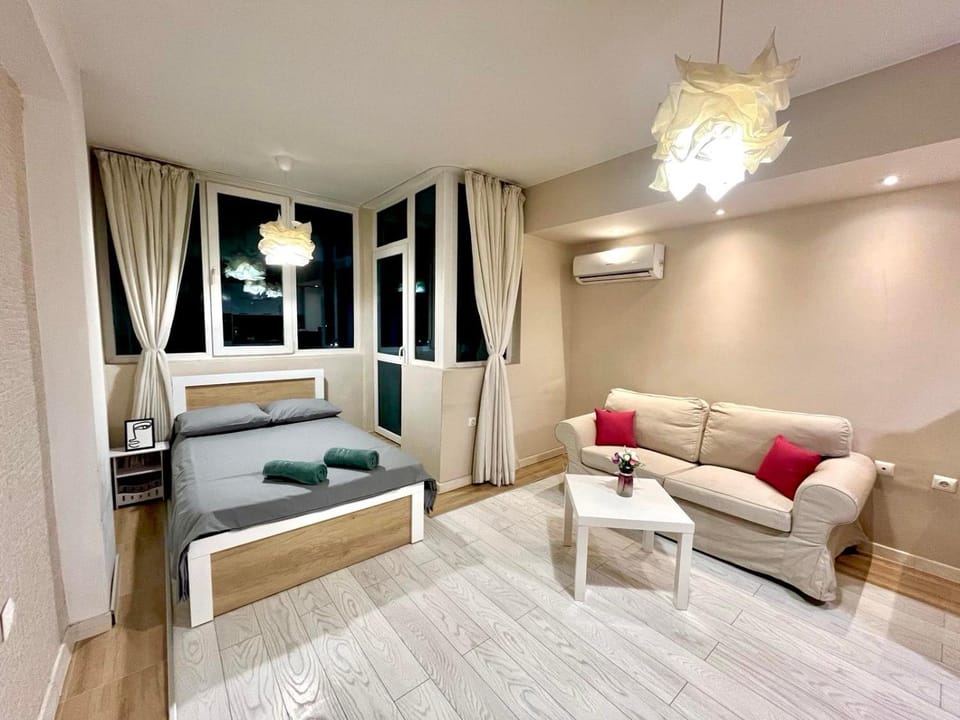 Winter Palace Vitosha View Studio Apartment in Sofia