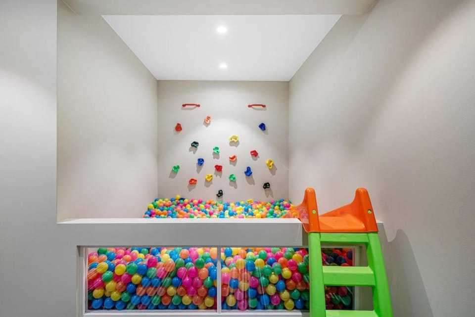 Kids's club