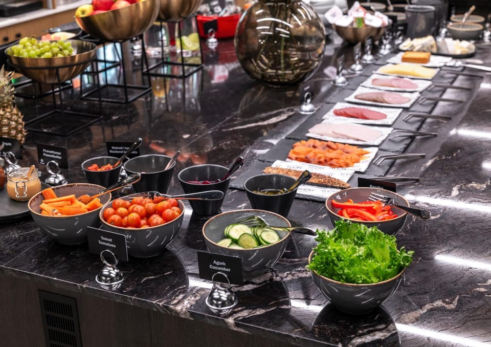 Breakfast, Buffet breakfast